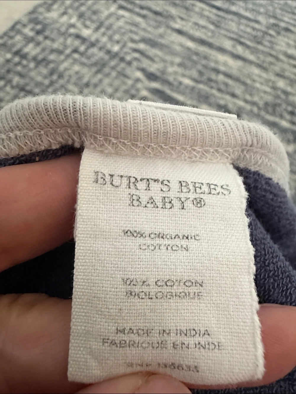 Burt Bees+ 8pc baby bib and White Burp Cloths bundle